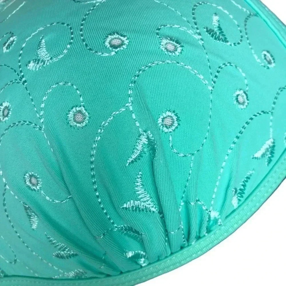 OVS SWIMWEAR Floral Embroidered Scallop Bikini Top- Juniors Size 3 - Picture 4 of 5